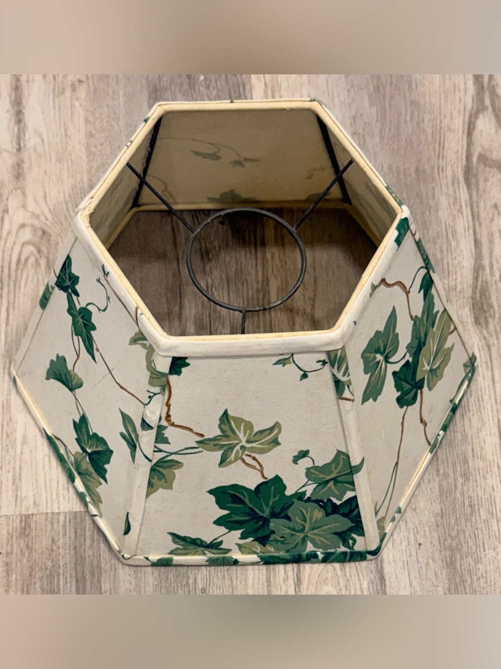 Vintage Ivy Leaves Fabric Hexagon Fabric Oil Lamp Shade Chimney Hurricane